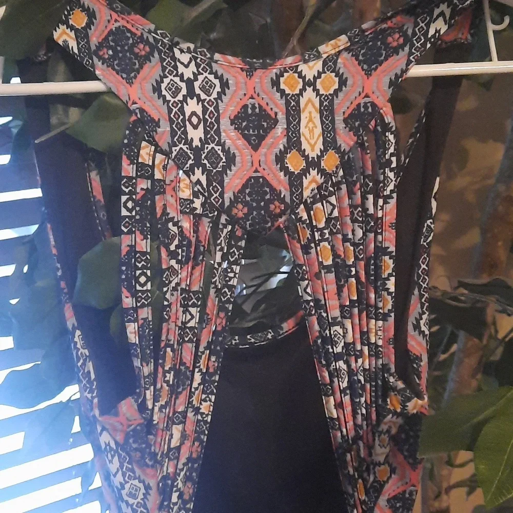Aztec Maxi With Open Back - Picture 4 of 5